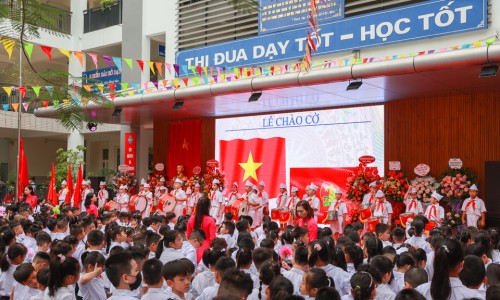 头发发干是什么原因-头发发干是不是命不好网 :分享头发干是身体哪里的问题-头发干枯是咋回事知识
